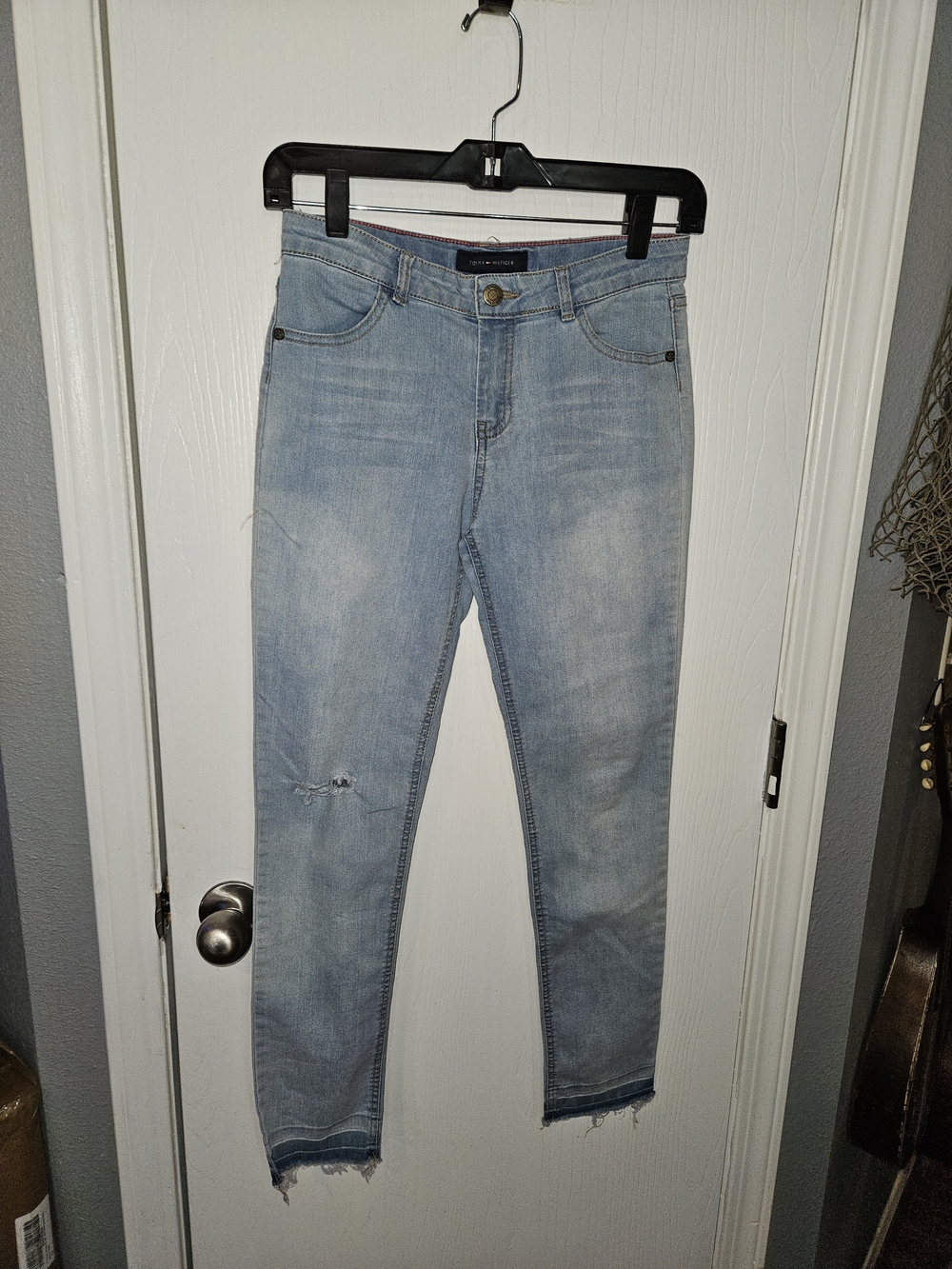 Light Wash Youth Girl's Skinny Jeans - Classic Casual